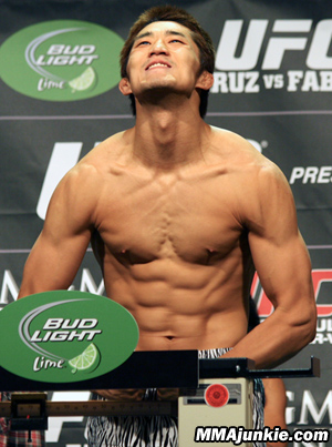 fighter at weigh ins